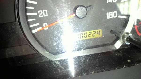 รถอีซูซุ 10 ล้อดั้ม FVZ 300 แรงม้า. ปี 55  ( รถวิ่ง 1xx,xxx กว่า กม. )    สนใจติดต่อ  081 - 6079515