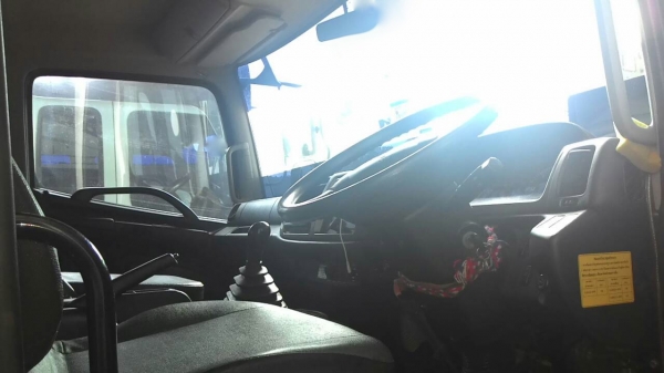 รถฮีโน่ 10 ล้อดั้ม FM8J  251 แรงม้า. ปี 54  ( รถวิ่ง น้อย. )   สนใจติดต่อ   081 - 6079515