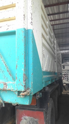 รถฮีโน่ 10 ล้อดั้ม FM8J  251 แรงม้า. ปี 54  ( รถวิ่ง น้อย. )   สนใจติดต่อ   081 - 6079515