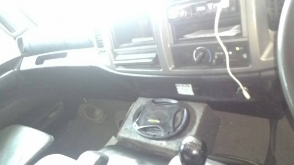 รถฮีโน่ 10 ล้อดั้ม FM8J  251 แรงม้า. ปี 54  ( รถวิ่ง น้อย. )   สนใจติดต่อ   081 - 6079515