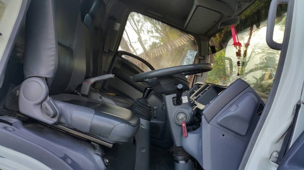 ISUZU NPR 130 แรงม้า แก็สNGV ปี10โรงงานสภาพดี