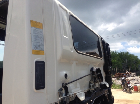 รถฮีโน่ 6 ล้อดั้ม 175 แรงม้า. ปี 54  ( รถวิ่ง 7x,xxx กม. )    สนใจติดต่อ   081 - 6079515     (  จัดไฟแนนซ์. ได้ !!  )