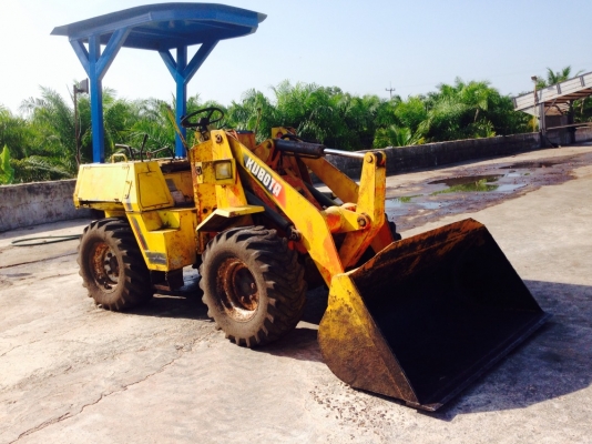 ขายรถตัก KUBOTA รุ่น R 350 รถเก่านอก มีใบนำเข้าเครื่อง-เกียร์ดีมาก ระบบปั๊มดี พร้อมใช้  290,000 ติดต่อ 081-970-1769