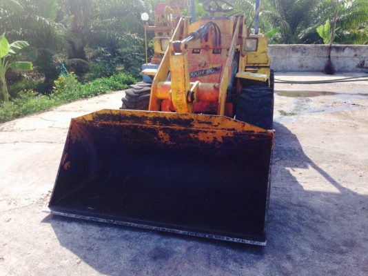 ขายรถตัก KUBOTA รุ่น R 350 รถเก่านอก มีใบนำเข้าเครื่อง-เกียร์ดีมาก ระบบปั๊มดี พร้อมใช้  290,000 ติดต่อ 081-970-1769