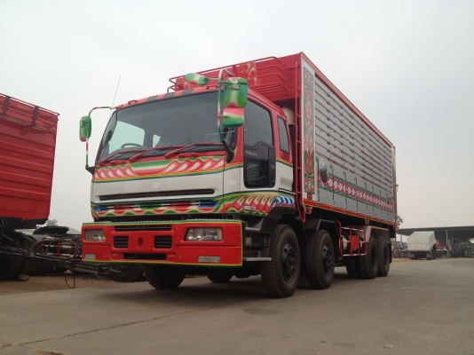 มี ISUZU 12 ล้อ GIGA เครื่อง NGV กระบะมิเนียมยาว 7.50 เมตร สูง 2.40 เมตร สวยๆสภาพพร้อมใช้ เหมือนใหม่ป้ายแดงรถสวยพร้อมทะเบียน ราคาไม่แพง พร้อมรับประกัน พร้อมดูแลระบบ