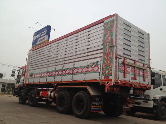 มี ISUZU 12 ล้อ GIGA เครื่อง NGV กระบะมิเนียมยาว 7.50 เมตร สูง 2.40 เมตร สวยๆสภาพพร้อมใช้ เหมือนใหม่ป้ายแดงรถสวยพร้อมทะเบียน ราคาไม่แพง พร้อมรับประกัน พร้อมดูแลระบบ