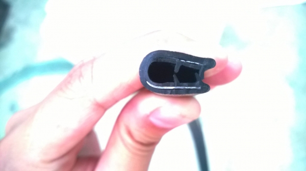 ขายยางกระดูกงู ติดขอบต่างๆ