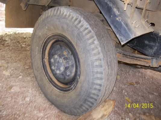 ขาย 100000 บาท 4ล้อกลางISUZU TLD 74 แรงทะเบียนเต็ม  เอกสารพร้อมโอน