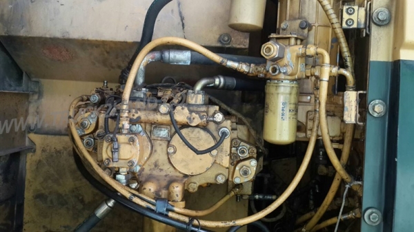 แมคโค  CAT  320C   16904 ชั่วโมง