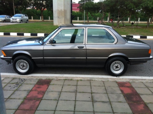 ลดราคา BMW E21 bavaria