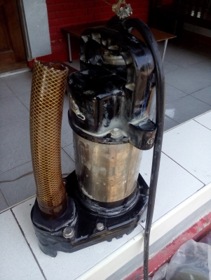 ปั๊มน้าจุ่มแช่ ไดโว่ MITSUBISHI รุ่น SUPER PUMP ขนาด 250 W. ขนาดท่อส่ง 40 มม.