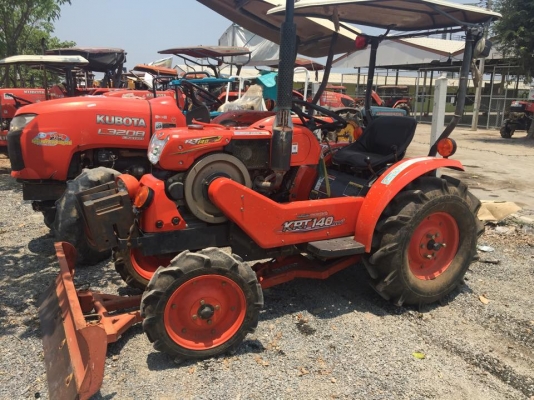 รถไถนั่งขับ KRT140Plus มือสอง