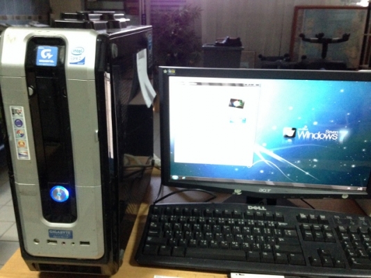 ขาย pc core2 duo e8200 +จอ 19