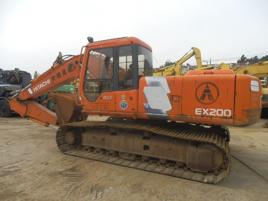 ขายด่วน รถขุด HITACHI EX 200-3 สภาพสวยใช้งานน้อย นำเข้าเองจากญี่ปุ่นโดยตรง