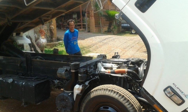 ขาย6ล้อ อีชุซู NMR 130แรง ปี51 ราคา750,000ทะเบียนพร้อม