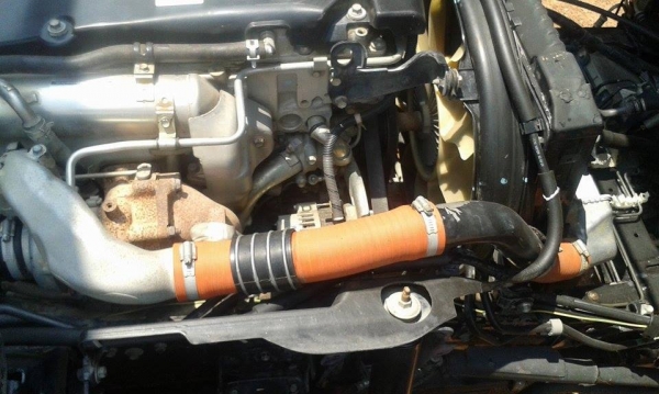 ขาย6ล้อ อีชุซู NMR 130แรง ปี51 ราคา750,000ทะเบียนพร้อม