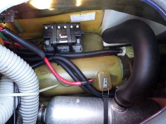 เจ็ตสกี YAMAHA BUTTER 3 พร้อมเทเลอร์จากญี่ปุ่น