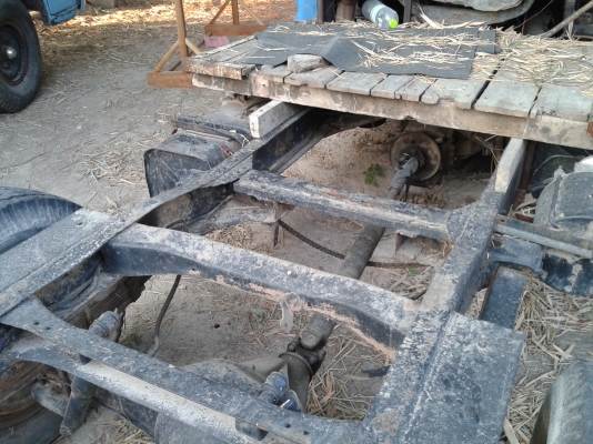 ขาย 4 ล้อโตโยต้า วางเครื่อง isuzu 110 4bd1 เครื่องฟิตมาใหม่ ข้อstandard มีเล่มแต่ไม่มีชุดโอน