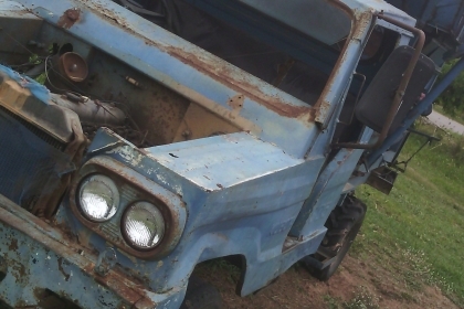 ขายรถสีข้าวสี่ล้อเครื่่องโตโยต้า85แรงตู้สีไทยเส็งพร้อมใช้งาน