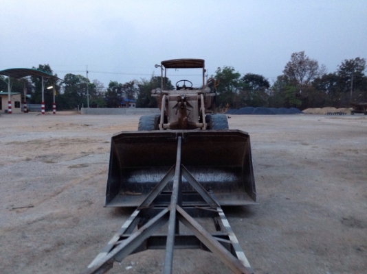 ขายด่วน รถใช้งานเองที่ลาน โทร0900296596