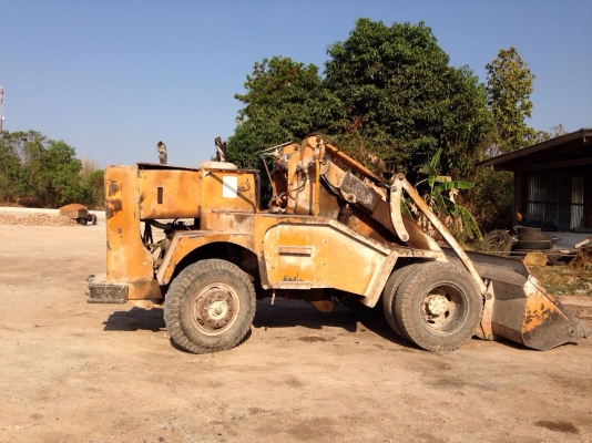 ขายด่วน รถใช้งานเองที่ลาน โทร0900296596