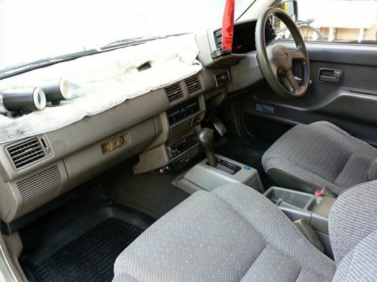 ขายISUZU เครื่อง1J-GE ติดLPG mixer รถสวย ประกันชั้น1 ฝาท้ายสั่งตี สเเตนเลส ไม่มีผุ รถสวยมาก มีเสน่ห์