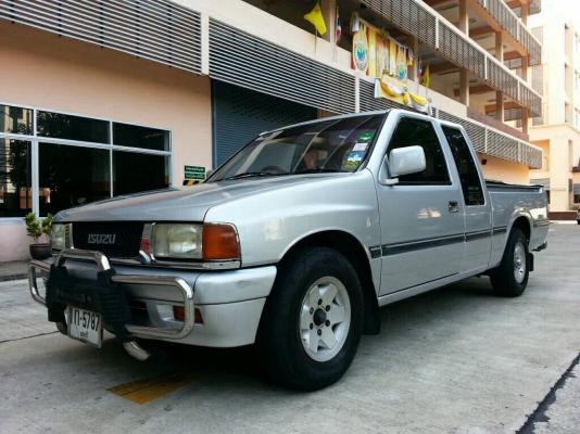 ขายISUZU เครื่อง1J-GE ติดLPG mixer รถสวย ประกันชั้น1 ฝาท้ายสั่งตี สเเตนเลส ไม่มีผุ รถสวยมาก มีเสน่ห์