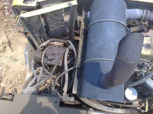 **670,000 บ.ต่อรอง// แบคโฮ MARK-3 SK120 ** ขาย แบคโฮ MARK-3 SK120 ยอดนิยม KOBELCO MARK-3 SK120 S.No.LP-02883 ไฟฟ้าเต็ม แอร์ครบ เครื่องเดิม ปั้มเดิม เครื่องISUZU 4BD1-4สูบ เครื่องดี แรงดี แห้ง ไม่เยิ้ม ปั้มดี แรงดี ทำงานดี เร็วดีครับ บูมอาร์มดี มีปะ มีเชื่