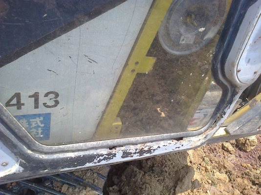 **670,000 บ.ต่อรอง// แบคโฮ MARK-3 SK120 ** ขาย แบคโฮ MARK-3 SK120 ยอดนิยม KOBELCO MARK-3 SK120 S.No.LP-02883 ไฟฟ้าเต็ม แอร์ครบ เครื่องเดิม ปั้มเดิม เครื่องISUZU 4BD1-4สูบ เครื่องดี แรงดี แห้ง ไม่เยิ้ม ปั้มดี แรงดี ทำงานดี เร็วดีครับ บูมอาร์มดี มีปะ มีเชื่