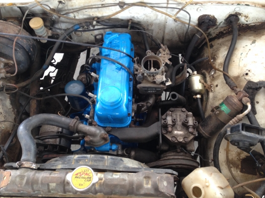 สำหรับขาย Datsun 620 ด้วยการอ่านหนังสือ