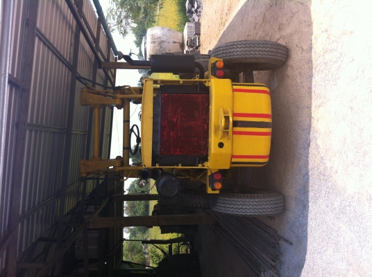 ขายรถตัก KOMATSU (ถูกๆๆ)