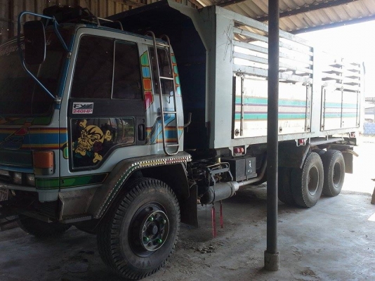 อีซุซุร๊อกกี้ 210แรง2เพลาดั้ม รถใช้งานอยู่พร้อมใช้