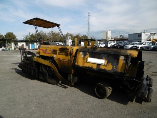 รถปูยาง Sumitomo HB2045W  ปี2002  5641ชม. กว้าง 4.5M สภาพดี ใครหาอยู่ติดต่อมาได้เลยครับ