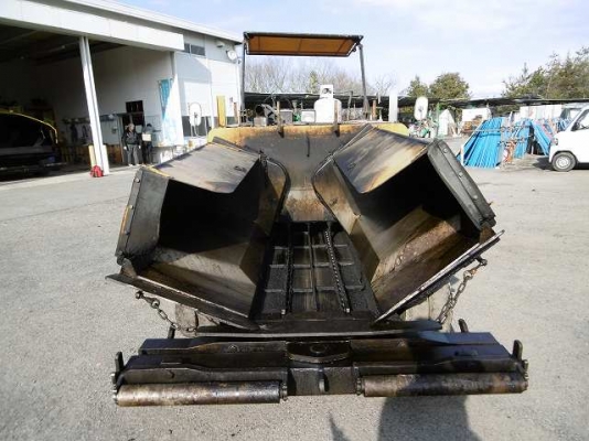 รถปูยาง Sumitomo HB2045W  ปี2002  5641ชม. กว้าง 4.5M สภาพดี ใครหาอยู่ติดต่อมาได้เลยครับ