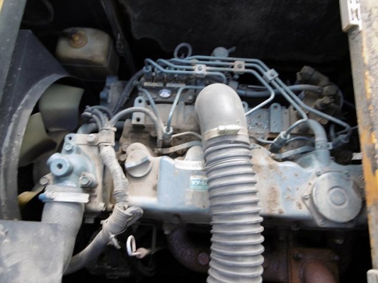 รถปูยาง Sumitomo HB2045W  ปี2002  5641ชม. กว้าง 4.5M สภาพดี ใครหาอยู่ติดต่อมาได้เลยครับ