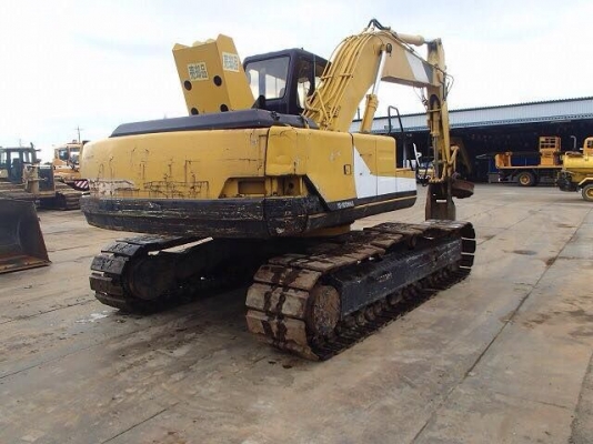 ขายรถแบคโฮ KOBELCO SK200 (MARK 3) หัวแม่เหล็ก พร้อมตู้ไฟ รถนอกนำเข้าเองจากญี่ปุ่น สภาพสวยพร้อมใช้งาน มีVDOครับ