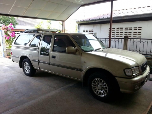 ขาย ISUZU slx 3.0 2002/2545 รถมือเดียว