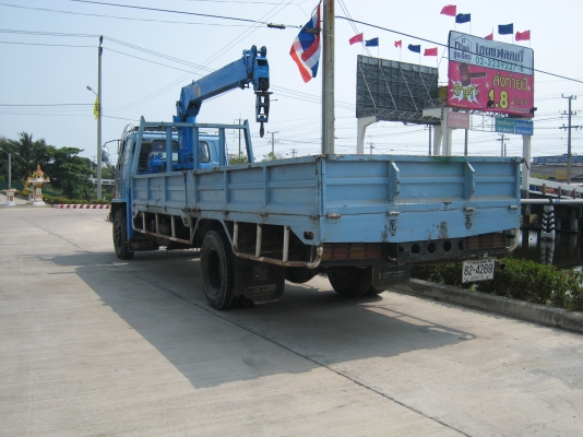 ขายรถ 6 ล้อติดเครน 5 ตัน