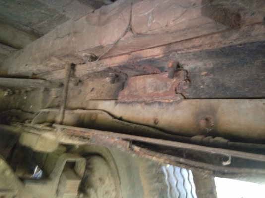 ขาย 10 ล้อหัวยาว เพลาเดียว เครื่อง EH700