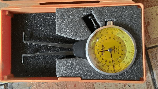 ขายเครื่องมือวัด ( Calipper Mitutoyo) MADE IN JAPAN.