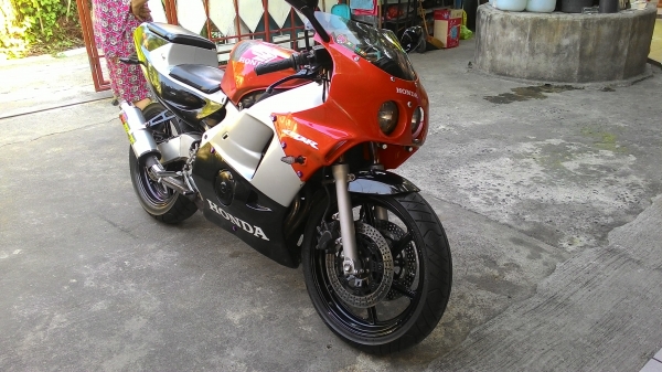 ขายcbr250 ปี92 สี่สูบ