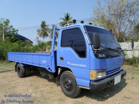 ขาย 6 ล้อ อีซูซุ NPR 130 แรง ยาว 5 ม.ปี 2005 สภาพสวยเดิมเครื่องดี พร้อมใช้งาน ชมก่อนได้ครับ สนใจติดต่อ