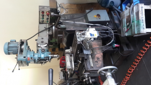 ขายครับขายเครื่องมิลลิ่ง m4 อ๊อฟชั่นเต็ม อุปกรณ์ยกชุด สภาพใช้งาน 110000 บาท 0814583376 เอก ปทุม