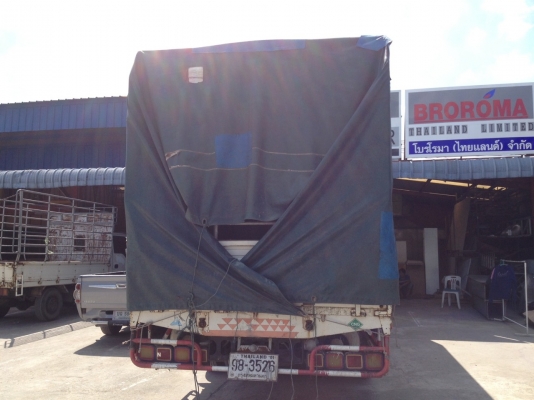 รถ 6 ล้อ ISUZU