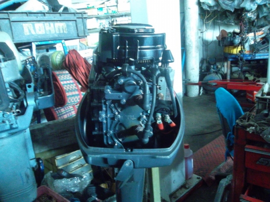 เครื่องเรือYAMAHA 9.9 hp 2จังหวะ เครื่องเรือYAMAHA 9.9 hp 2จังหวะ