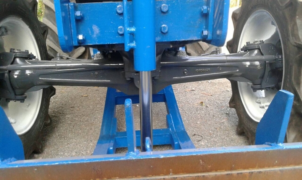 ขายฟอร์ด 6640 สองเพลาคานนิวฮอนแลน ดันหน้าหาง 3 ไครเฮงหลี เล่มทะเบียนพร้อมใช้