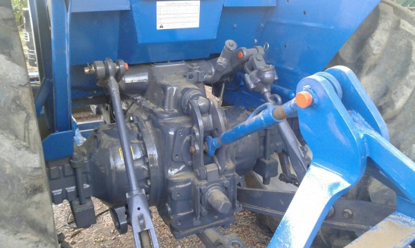 ขายฟอร์ด 6640 สองเพลาคานนิวฮอนแลน ดันหน้าหาง 3 ไครเฮงหลี เล่มทะเบียนพร้อมใช้