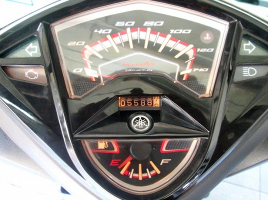 MIO 125 i MX สีฟ้าดำ รุ่นใหม่ ลายใหม่ล่าสุด  ล้อแมกซ์ขอบเหลือง รถเดือน ตุ ค.ปี 57 ไมล์ 5 พันโล ฟรีโอน แถม 4 รายการ 31900