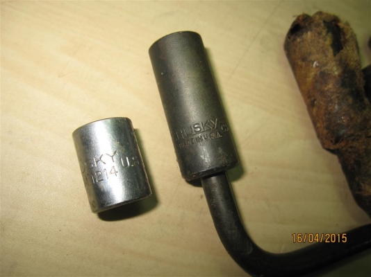 ด้ามหมุนเข้า-ออกน๊อต ยี่ห้อ HUSKY Made in U.S.A (เหลือ 3 อัน)