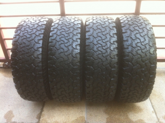 ยาง BF goodrich 31 10.5 R15 ปี10 ดอกหนาๆติดหนวด